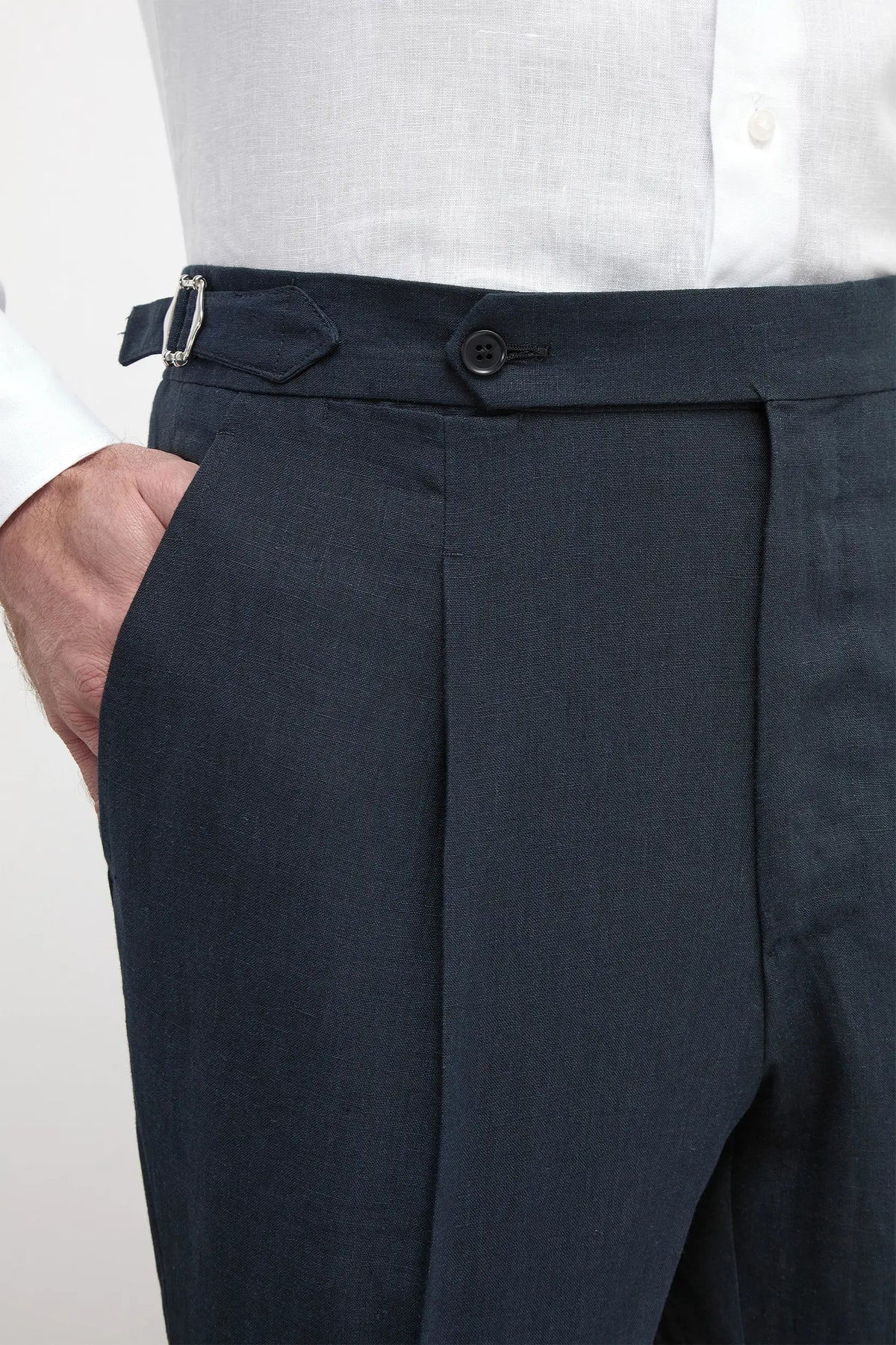 Rosemont Atelier| Navy Linen Tailored Shorts